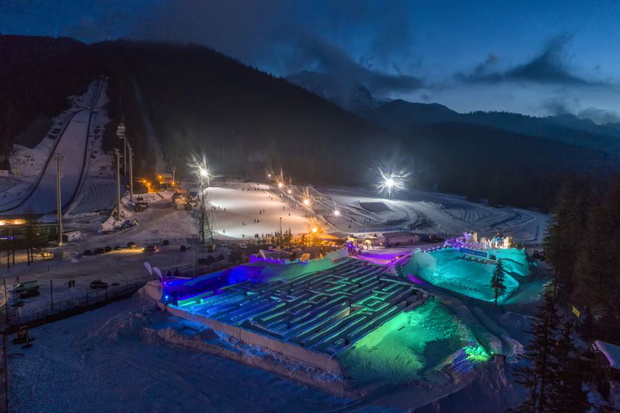sniezny labirynt, zakopane, snowlandia, atrakcje, lotnicze, fot adam brzoza