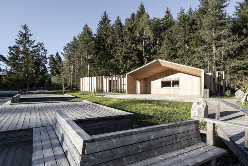Chatka dla pływaków w Południowym Tyrolu, projekt: pracownia architektoniczna noa*