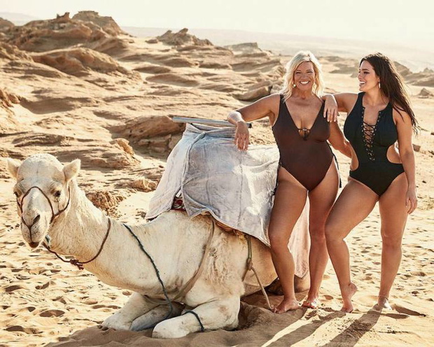 ashley-graham-razem-ze-swoja-mama-pozuja-w-kampanii-swimsuits-for-all4-8b3100b