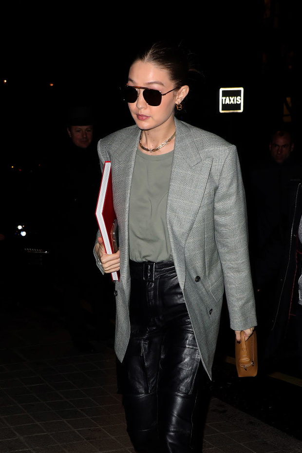 Celebrity Sightings - Paris Fashion Week Womenswear Fall/Winter 2020/2021 : Day Eight