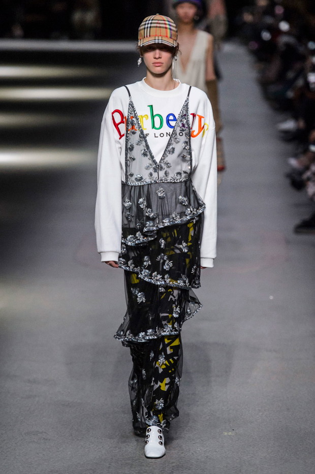 Pokaz Burberry SS18