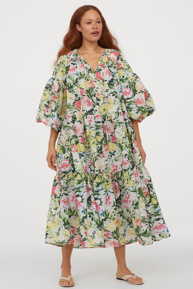 Sukienki tanie na lato: wyprzedaż w H&M