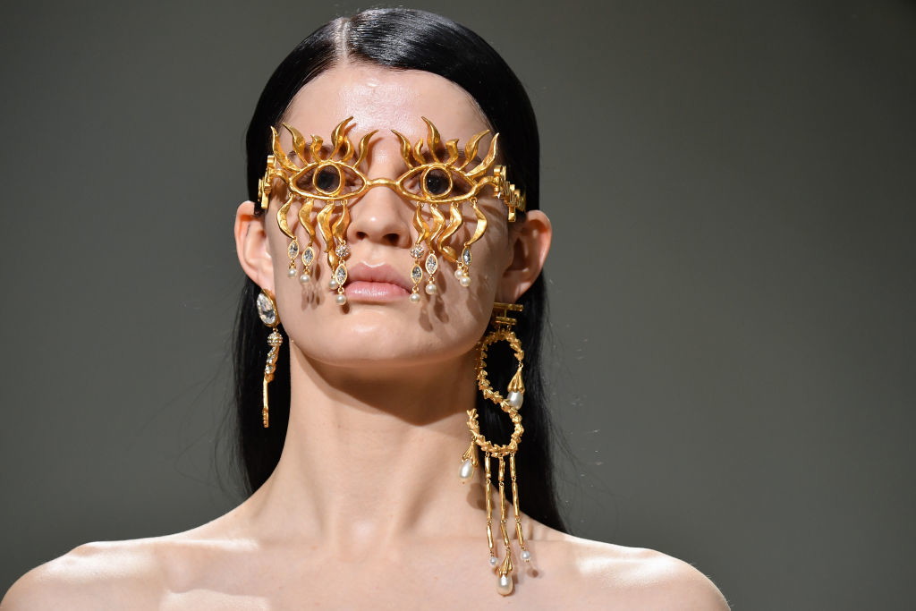 Archiwalne pokazy mody Schiaparelli