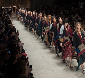 Burberry: nowy pokaz odbędzie się we wrześniu