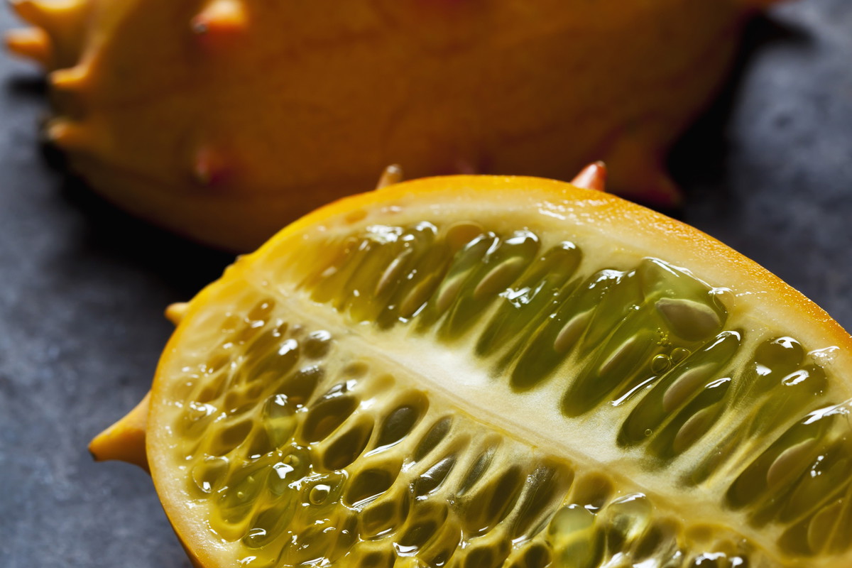 Kiwano - co to za owoc? Jak smakuje kiwano i co z niego przyrządzić?