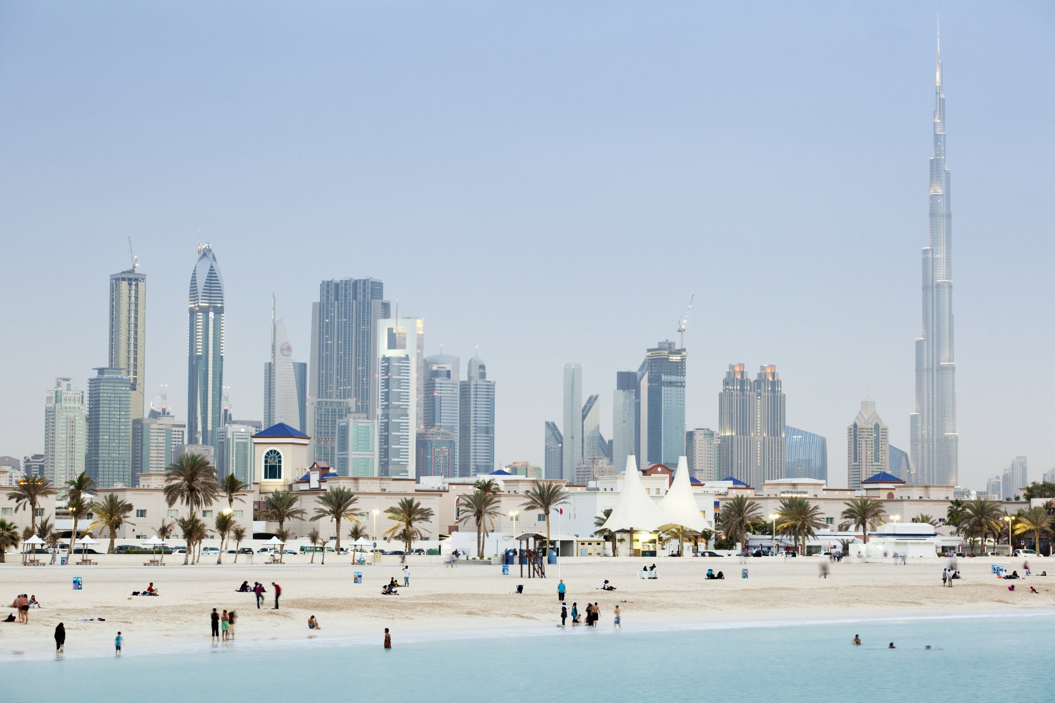 Dubaj - co warto zobaczyć podczas podróży do Emiratów Arabskich? Kultura, turystyka i bezpieczeństwo w Dubaju