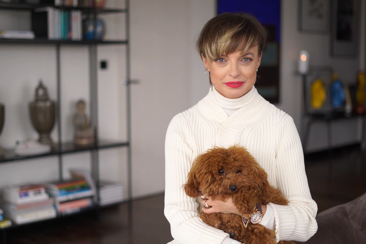 Szafa ELLE: Kasia Sokołowska. Co znajdziemy w garderobie reżyserki pokazów mody?
