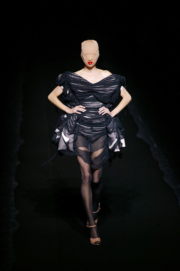 ELLE projektant: Martin Margiela. Sylwetki z pokazów