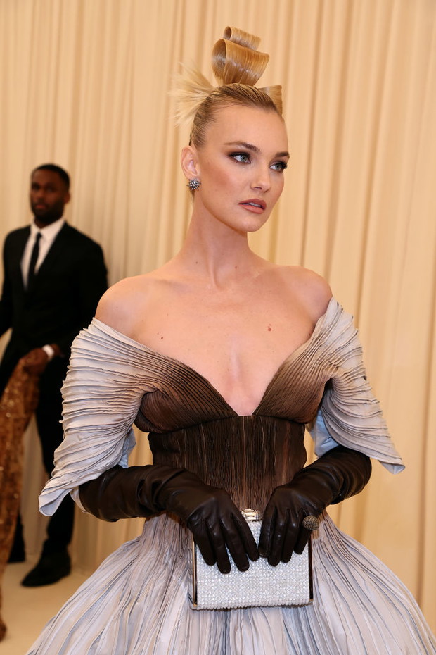 Met Gala 2022: najpiękniejsze makijaże i fryzury gwiazd