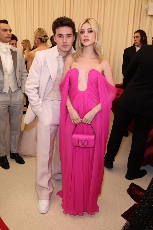 Met Gala 2022: suknie modelek i gwiazd. Sarah Jessica Parker, Hailey Bieber, Billie Eilish, Jared Leto i inni