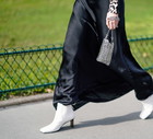 Satynowa spódnica street fashion