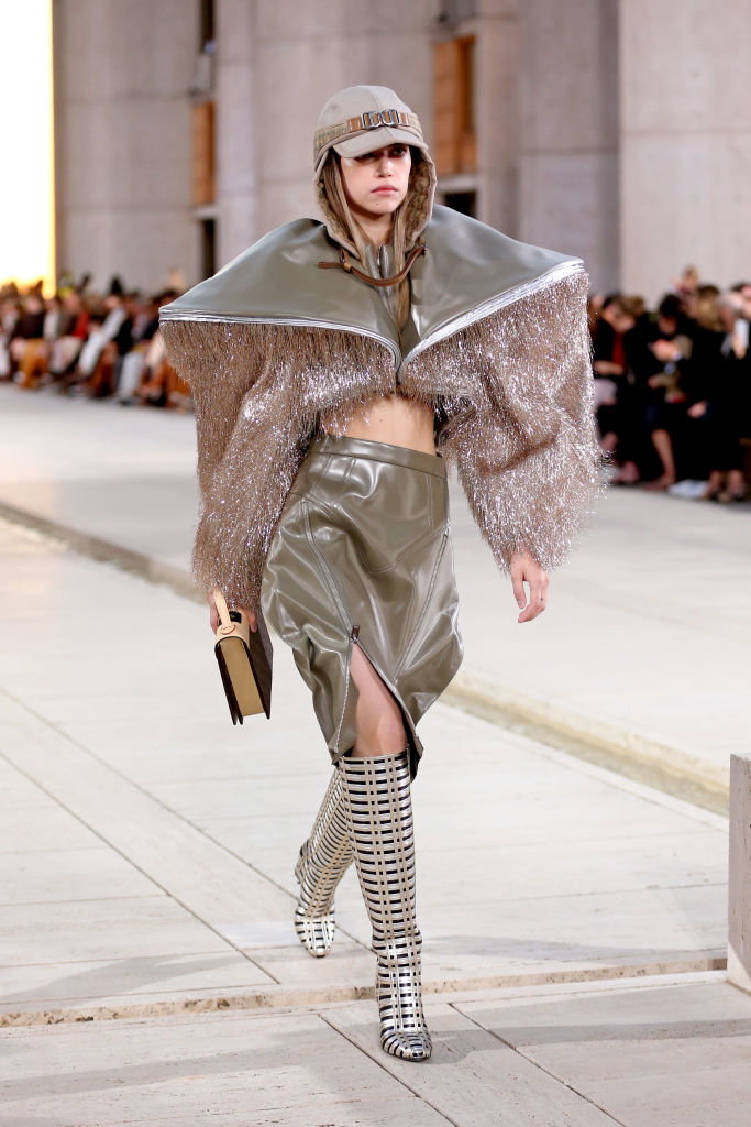 Louis Vuitton Cruise 2023