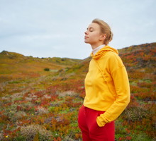 Medytacja uważności – jak ćwiczyć mindfulness przez 10 min dziennie?