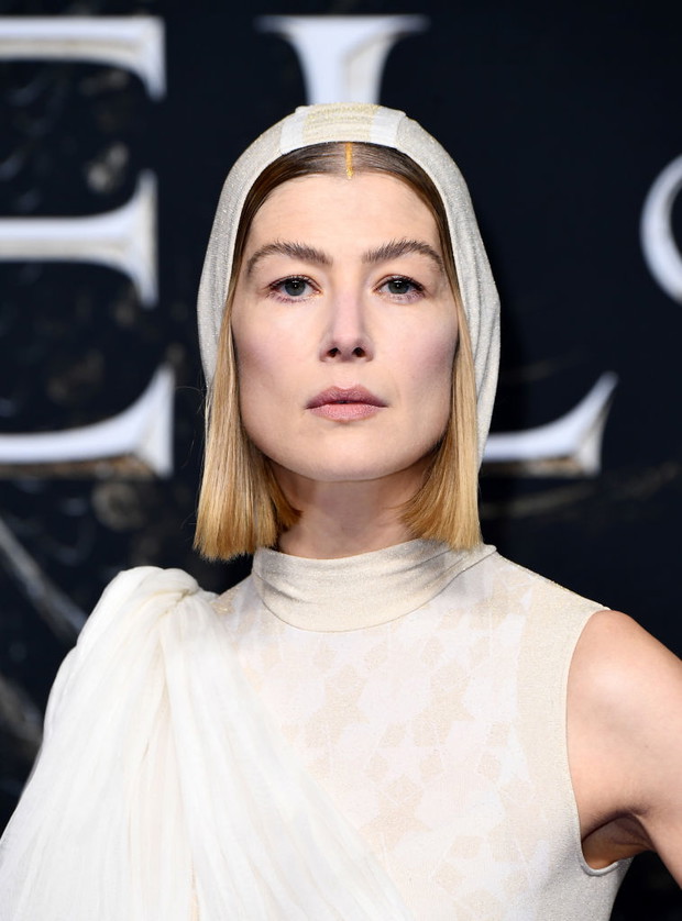 Rosamund Pike