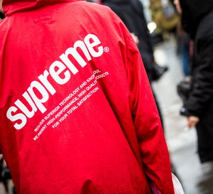 Supreme: street style