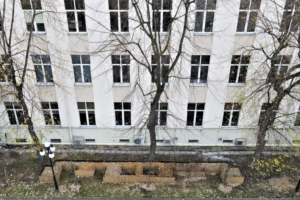 Domek dla jeży na krakowskiej AGH