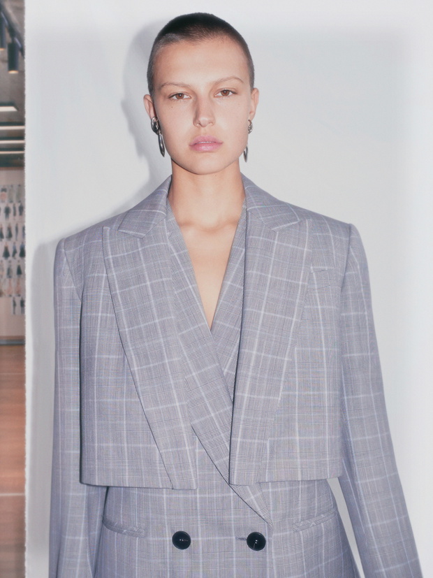 kolekcja-alexander-mcqueen-wiosna-lato-202129-570ad65