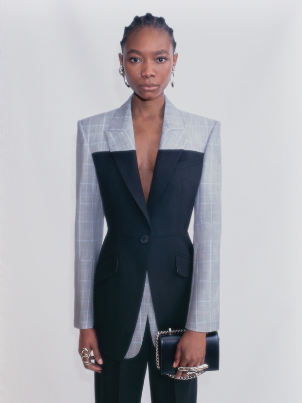 kolekcja-alexander-mcqueen-wiosna-lato-202135-ffc6226