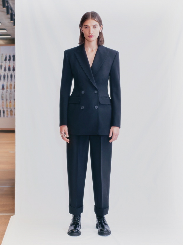 kolekcja-alexander-mcqueen-wiosna-lato-202142-0ff815c