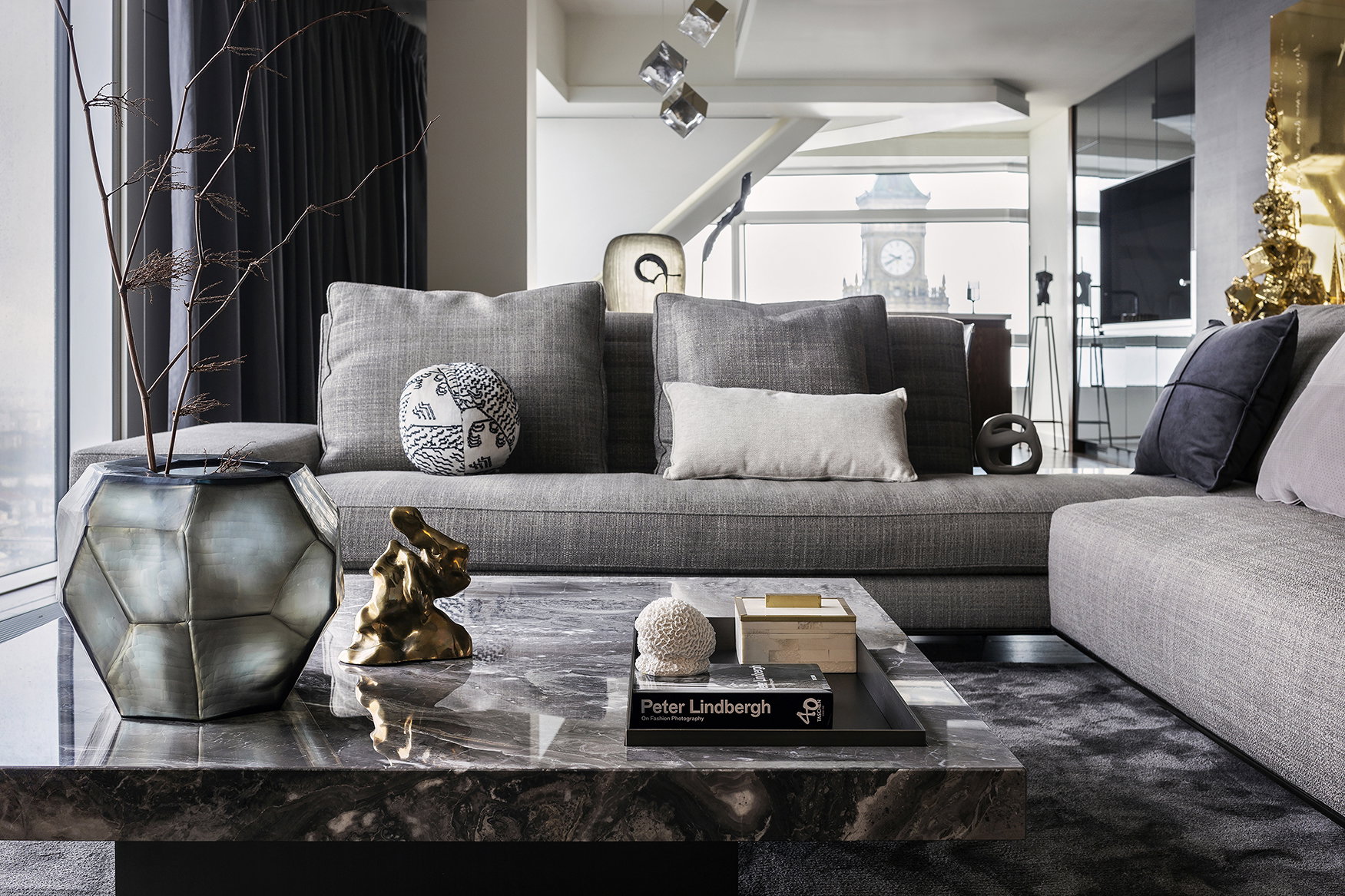 Apartament przy Złotej, projekt: mow.design studio, stylizacja Anna Salak