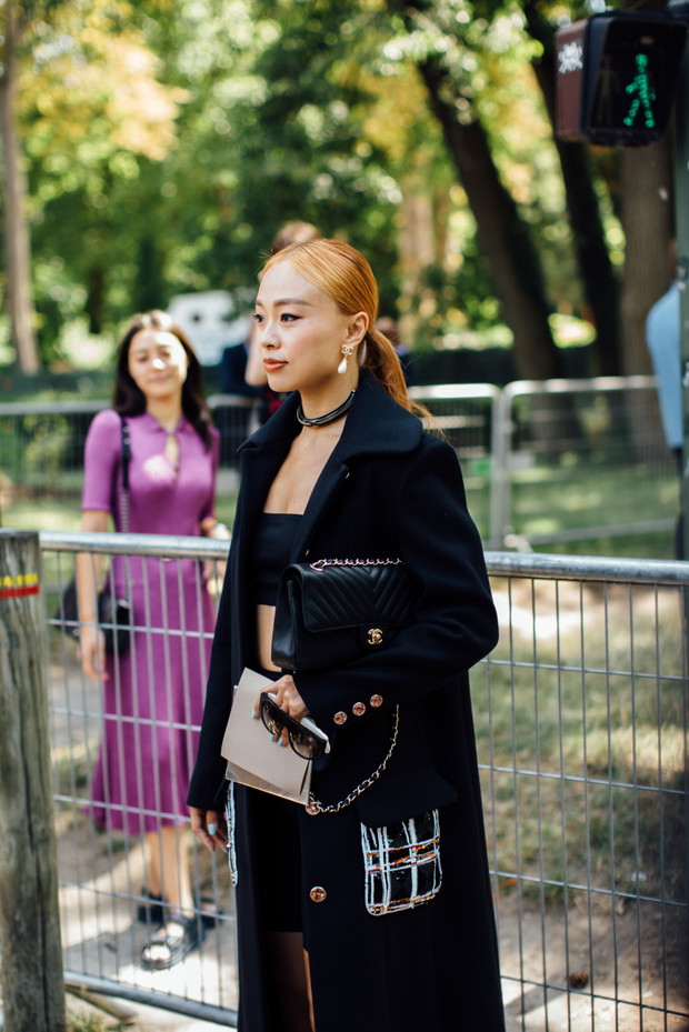 Moda uliczna: haute couture fashion week jesień-zima 2022/2023