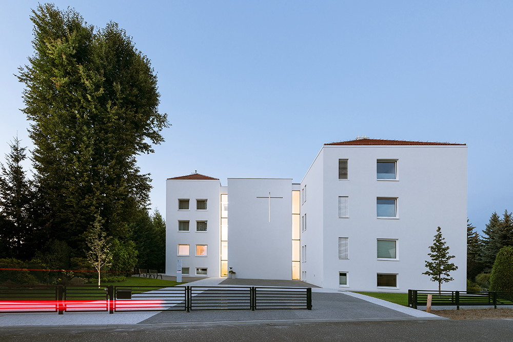 Klasztor Sióstr Franciszkanek Szpitalnych w Dobrzeniu Wielkim, PORT, architekci Józef Franczok, Marcin Kolanus