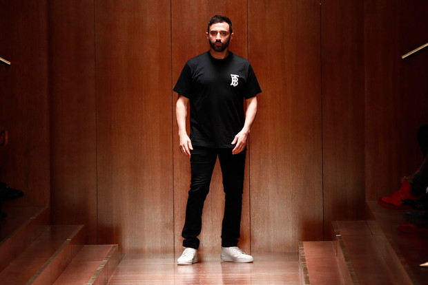 Daniel Lee powróci do mody? Twórca sukcesu Bottega Veneta ma zastąpić Riccardo Tisci w Burberry