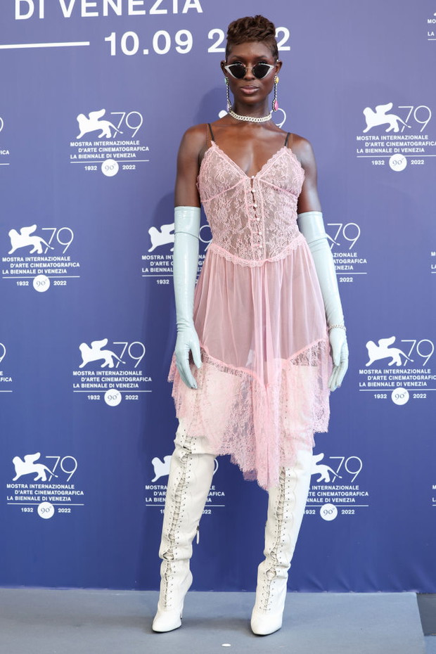 Festiwal Filmowy w Wenecji 2022 - stylizacje gwiazd