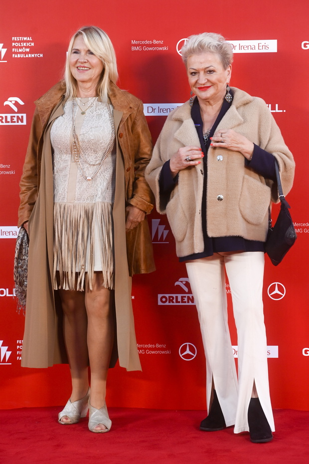 scena z: Hanna Bakuła, Tatiana Sosna-Sarno, fot. Jacek Kurnikowski/AKPA