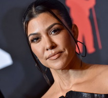 Kourtney Kardashian wprowadza kolekcję vintage do słynnej sieciówki