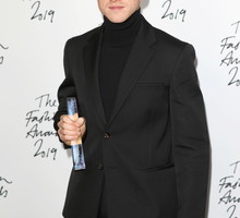 Daniel Lee w Burberry