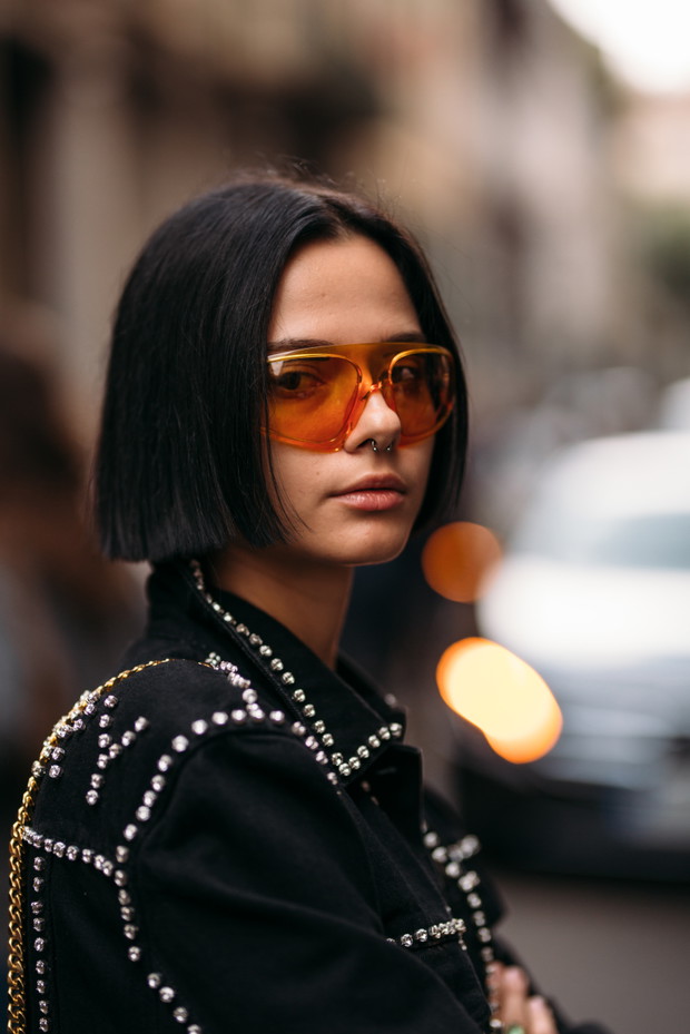 Najlepsze dodatki z Milan Fashion Week wiosna-lato 2023 street style