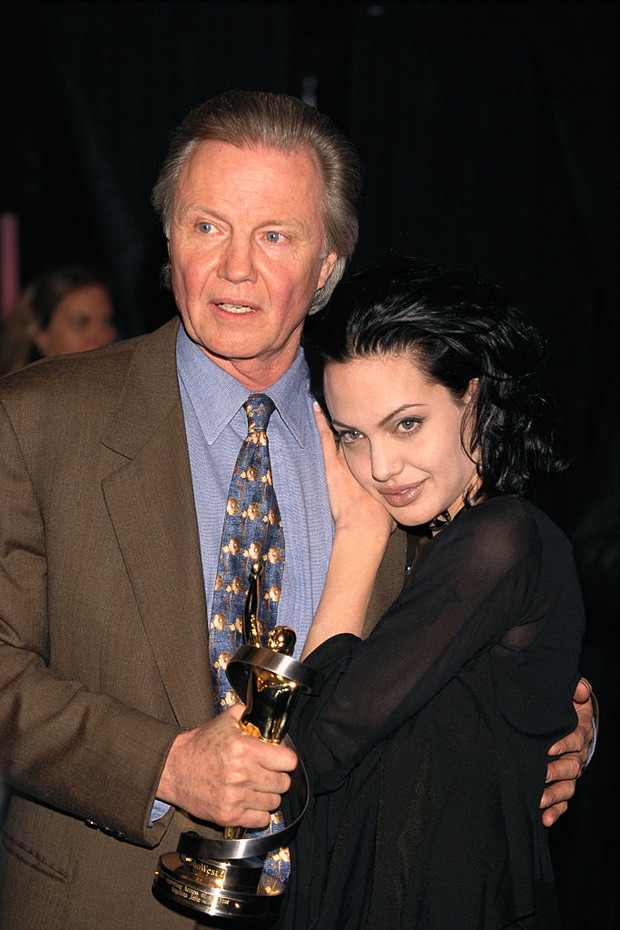 Angelina Jolie i Jon Voight (2000)