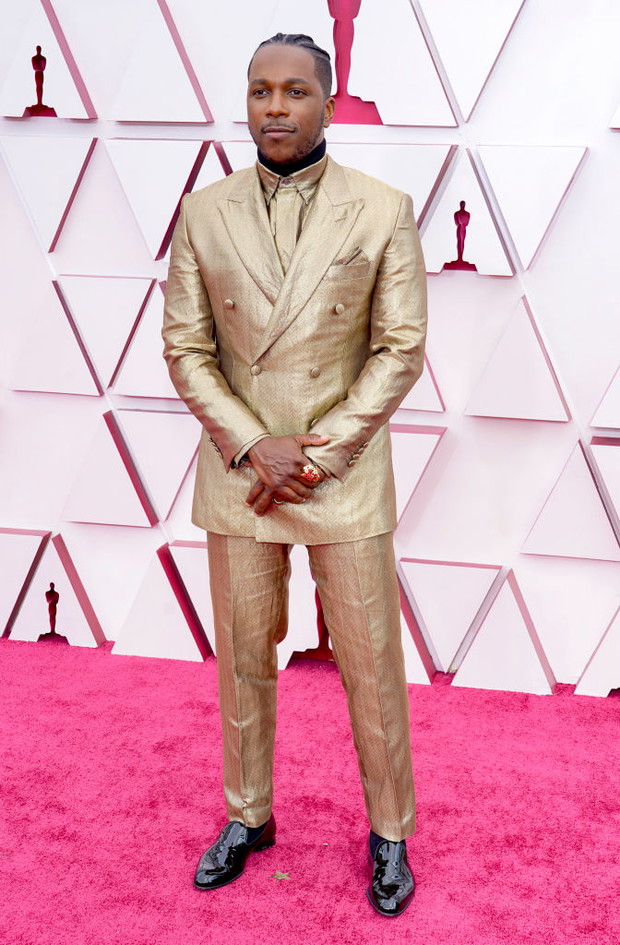 Oscary 2021: Leslie Odom Jr. w garniturze Brioni