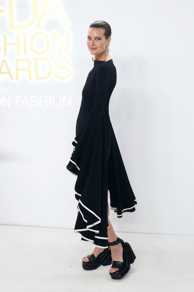 Najlepsze stylizacje gwiazd z gali CFDA Fashion Awards 2022
