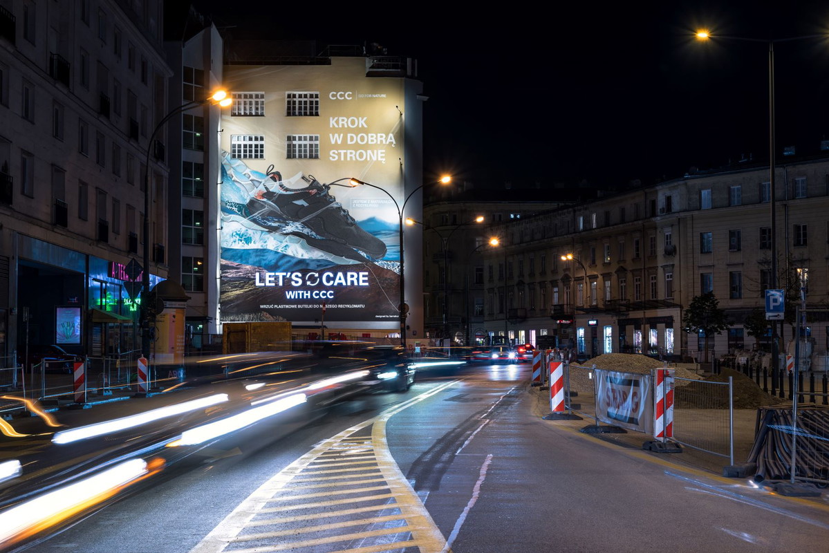 Let's care with CCC – wyjątkowy mural w centrum Warszawy