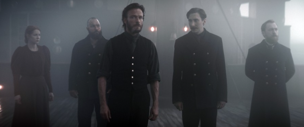 "1899" od Netflix jest plagiatem? Serial z Maciejem Musiałem łudząco przypomina pewien komiks