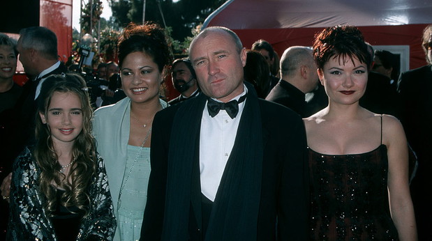 Phil Collins i Lily Collins, 2000 rok
