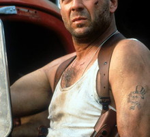 Filmy z Brucem Willisem. 10 najlepszych filmów z amerykańskim gwiazdorem