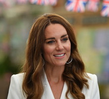 Kate Middleton znów złożyła hołd księżnej Dianie. Chodzi o pewien drobiazg, który zachwycił internautów