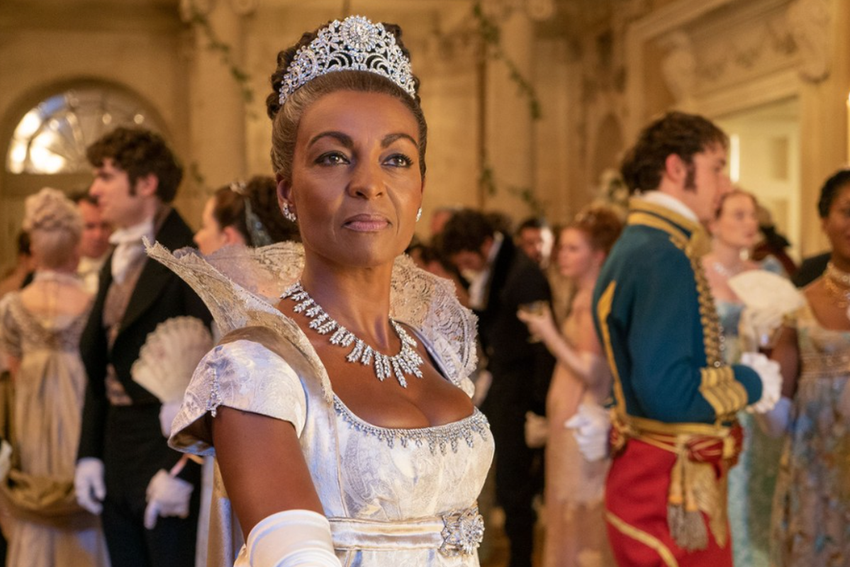 Adjoa Andoh jako Lady Danbury w serialu "Bridgertonowie"
