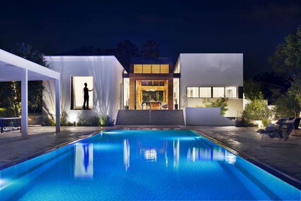 nowoczesny-dom-za-miastem-projekt-henkin-shavit-studio25-67956ea