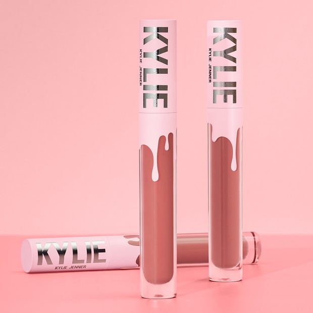 Kylie Cosmetics pojawi się oficjalnie w Polsce