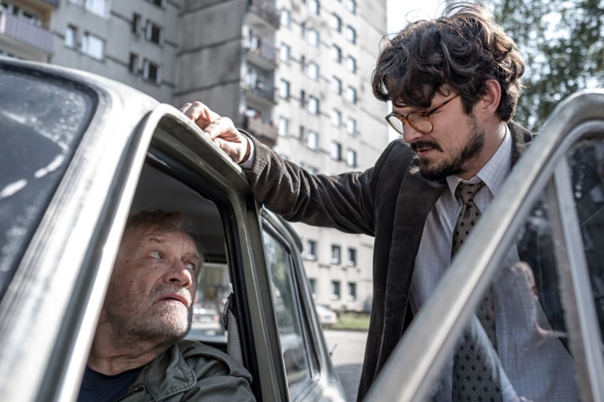 12 nowości Netflix, które trzeba obejrzeć w tym miesiącu. Wciągające filmy i seriale, od których się nie oderwiesz przez długi czas