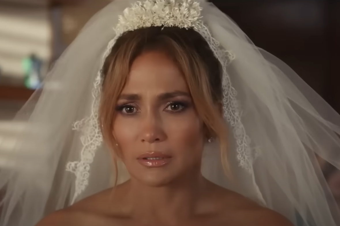 Kadr z filmu „Wystrzałowe wesele”