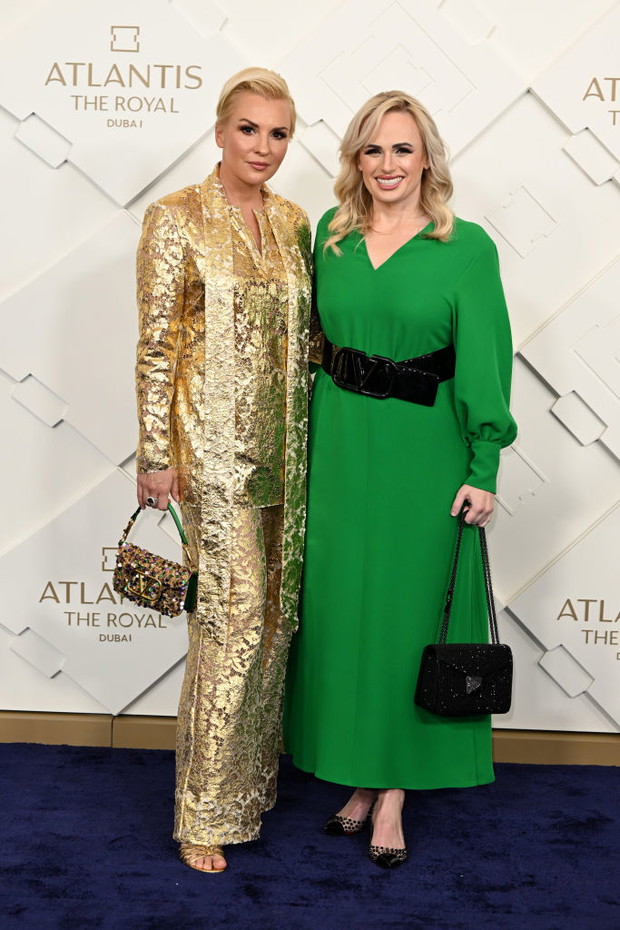 Rebel Wilson i Ramona Agruma