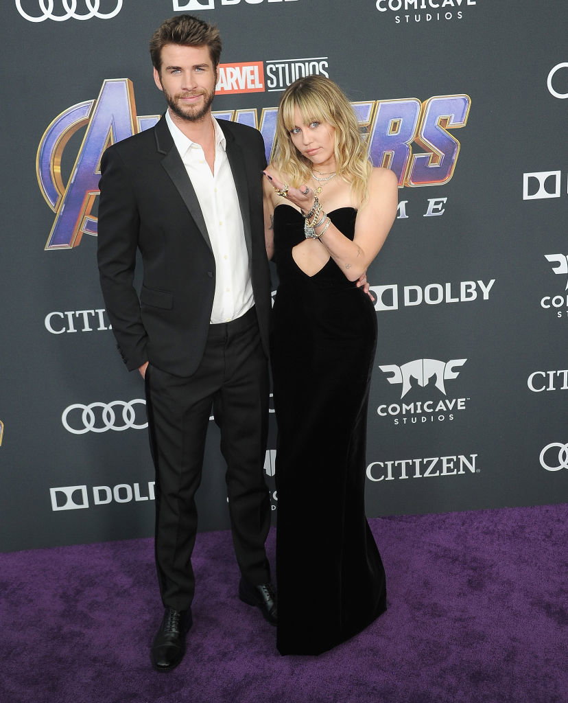 Miley Cyrus znów śpiewa o byłym mężu? Wynoś się z mojego życia. Pachniesz jak perfumy, których nie kupiłam. Liam Hemsworth milczy