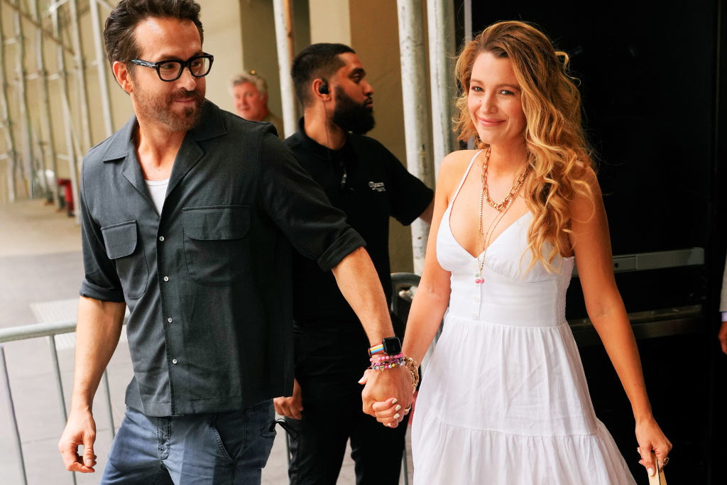Blake Lively zachwyca na wakacjach z rodziną. "Jak to jest być boginią?" pytają fani aktorki