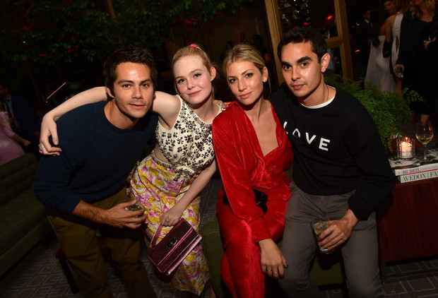 Elle Fanning i Max Minghella