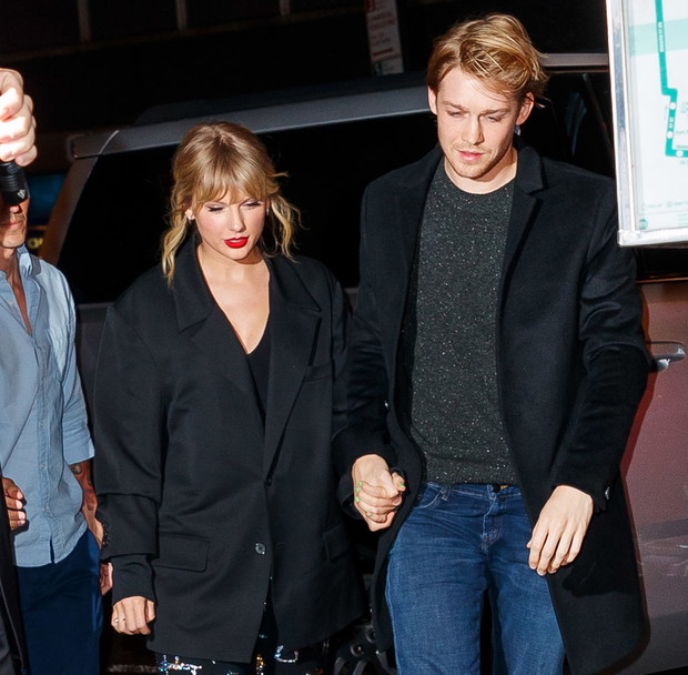 Taylor Swift i Joe Alwyn, 2019 rok.